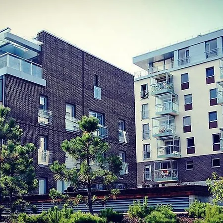 Close To Cathedral Square *
